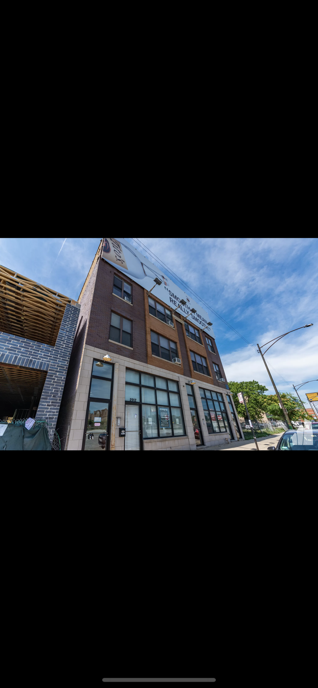 Building Photo - 2910 S Wentworth Ave