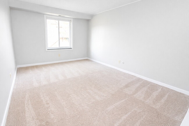 Bedroom - Negley Apartments