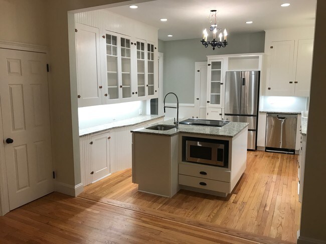 kitchen - 36 Grove Ave