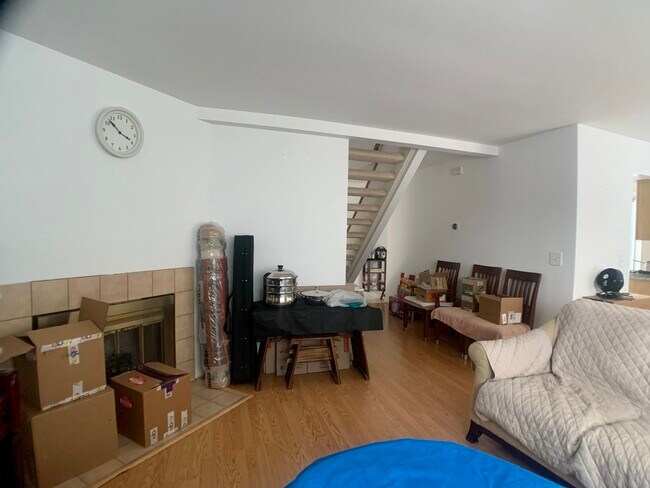 Building Photo - 1478 Hazelwood Ct