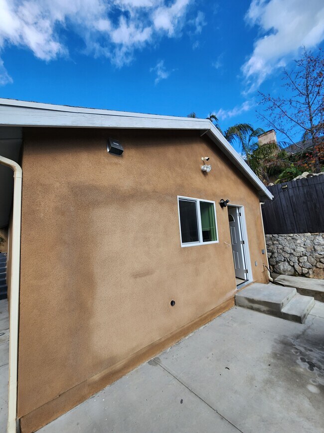 Building Photo - 7159 Apperson St