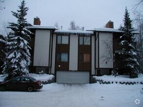 Building Photo - 450 E 56th Ave
