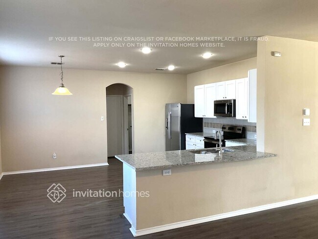 Foto del edificio - 1000 Pebblecreek Dr