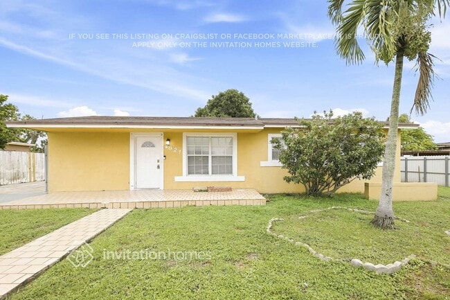 Building Photo - 4921 NW 170th St