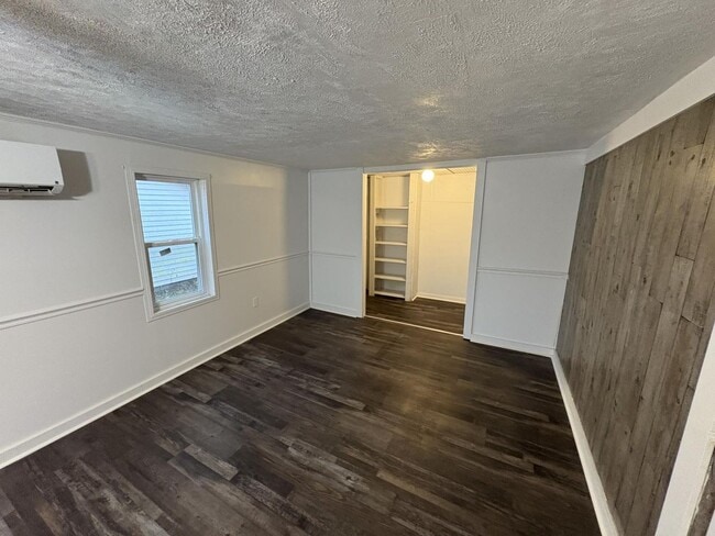 Foto del edificio - 829 N Lynn St