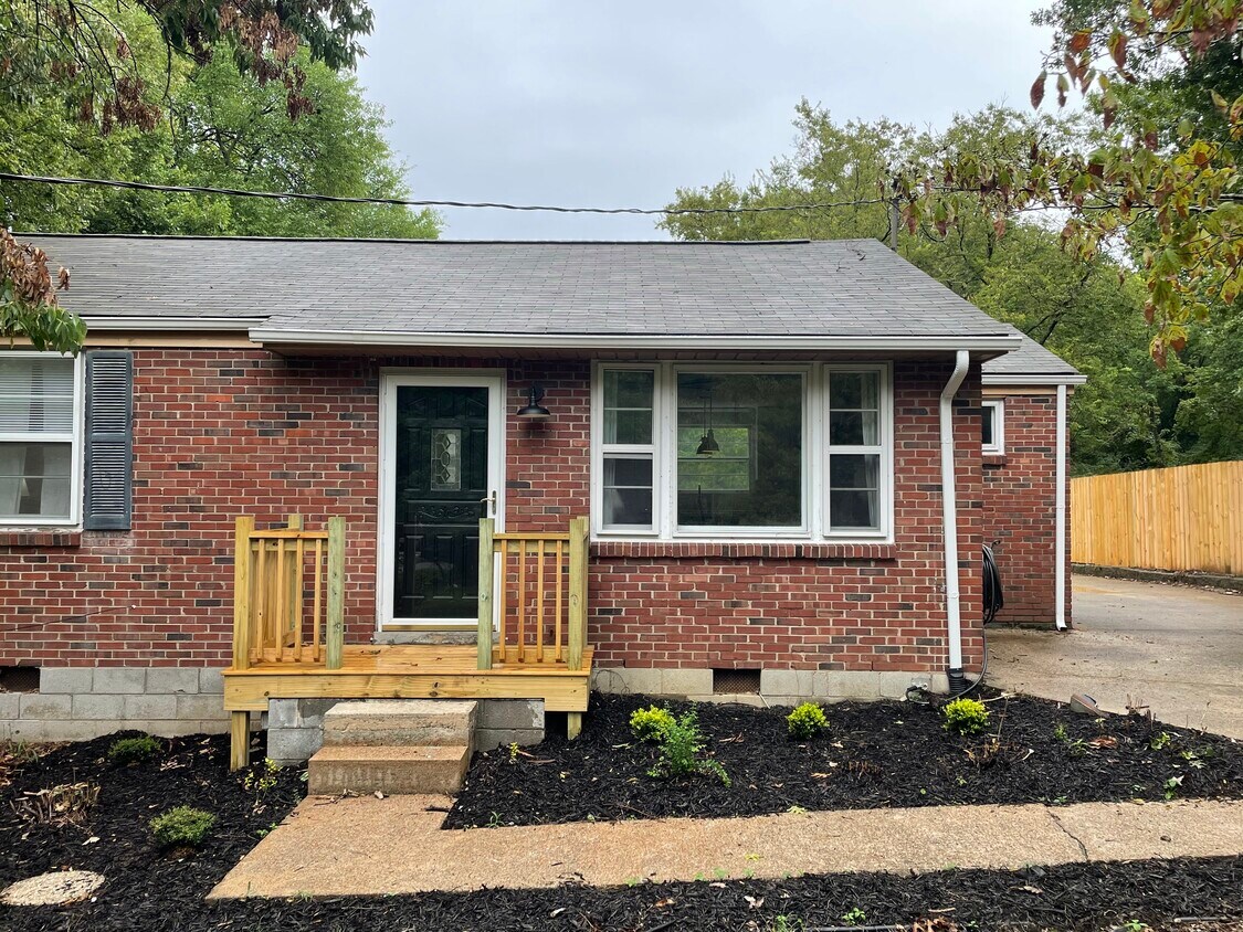 Primary Photo - 4840 Torbay Dr