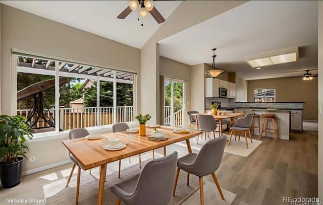 Foto del edificio - 9417 Burgundy Cir