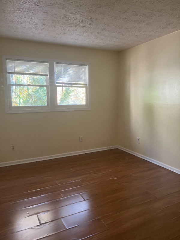 Foto del edificio - 5556 Rock Garden Ct NW