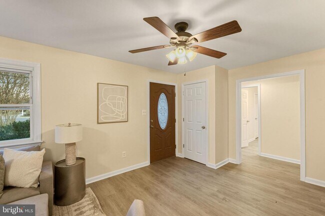 Foto del edificio - 1495 Marshall Hall Rd