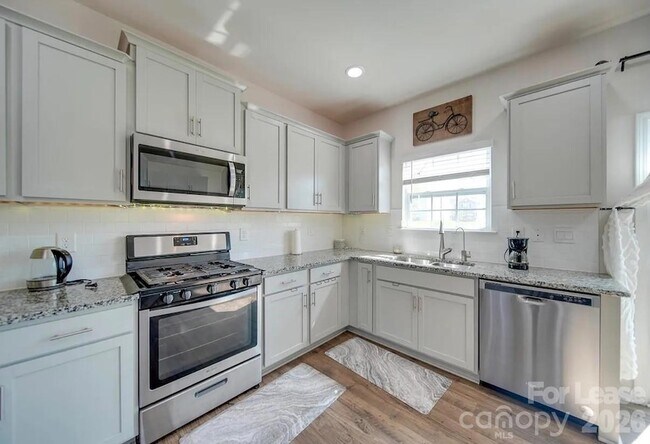 Foto del edificio - 9609 Margrave Dr
