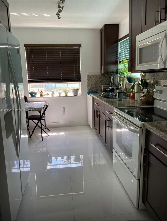 Foto del edificio - 2625 SE 20th Ct