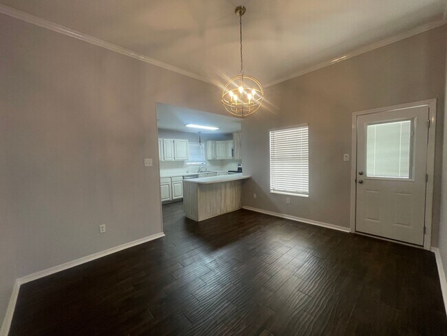 Foto del edificio - Haughton Beauty with Bonus Room