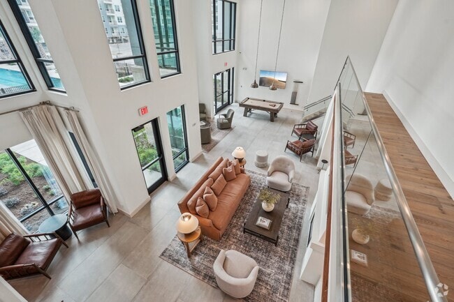 Building Photo - The Greyson