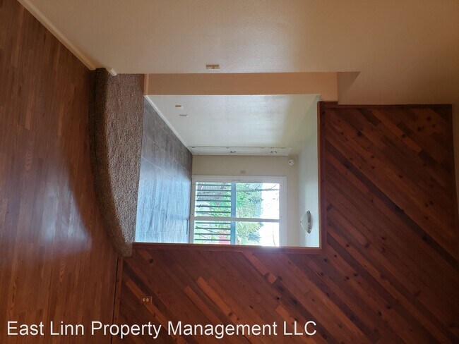 Foto del edificio - 980 Mountain View Rd