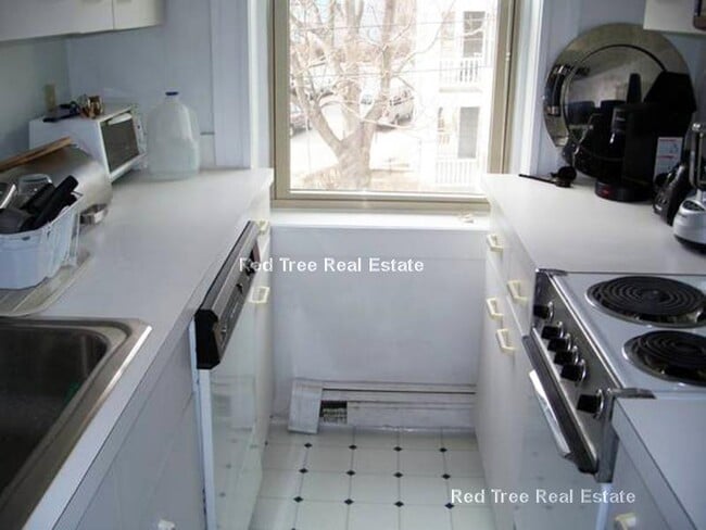 Photo - 15 Colborne Rd Apartment
