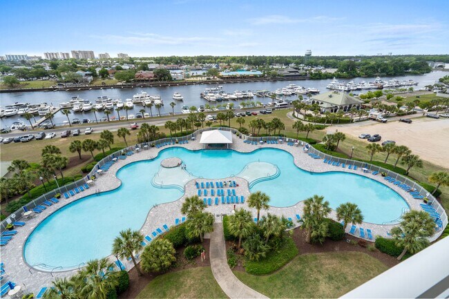 Building Photo - Spacious 3BR/3BA Coastal Retreat at Harbour Pointe – Utilities Included!