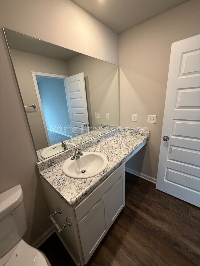 Foto del edificio - 4123 Hudson Ct SW