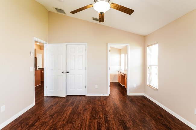 Building Photo - 2709 Eagle Canyon Dr S