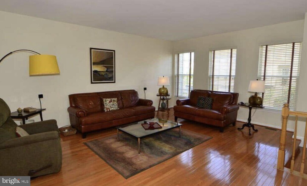 Primary Photo - 14607 Rainy Spring Ln