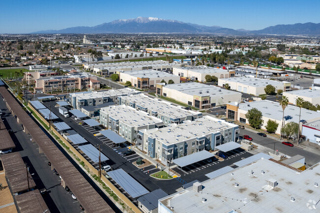 Context - Loma Villas Apartments