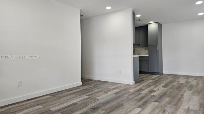 Building Photo - 1941 NW 32nd St