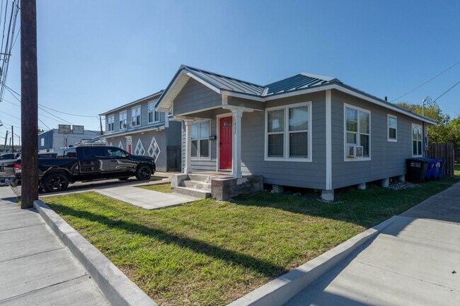 Building Photo - 1804 Morgan Ave