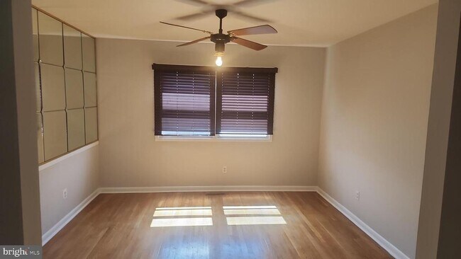 Foto del edificio - 2528 Summerson Rd