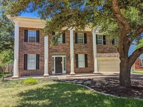 Building Photo - 1809 Tracy Miller Ln
