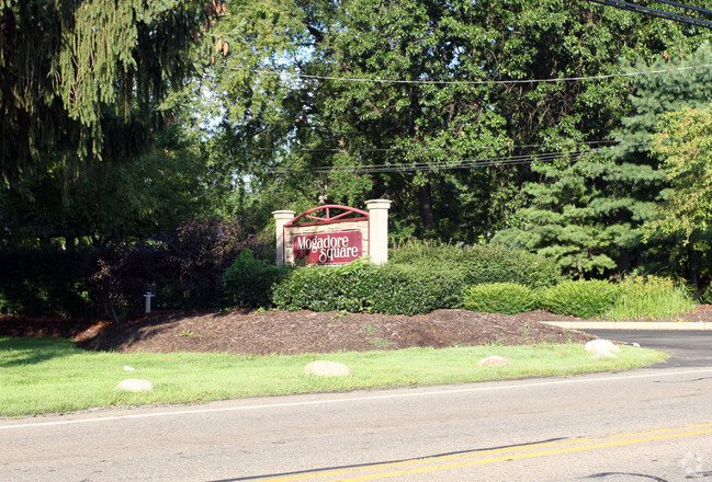 Building Photo - Mogadore Square Apartments