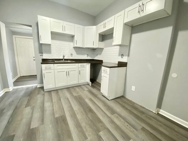 Building Photo - Anika Homes 3 Bedroom