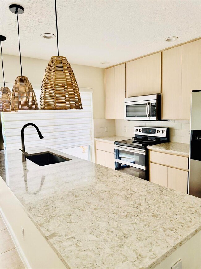 Foto del edificio - 3504 Lakemont Ct