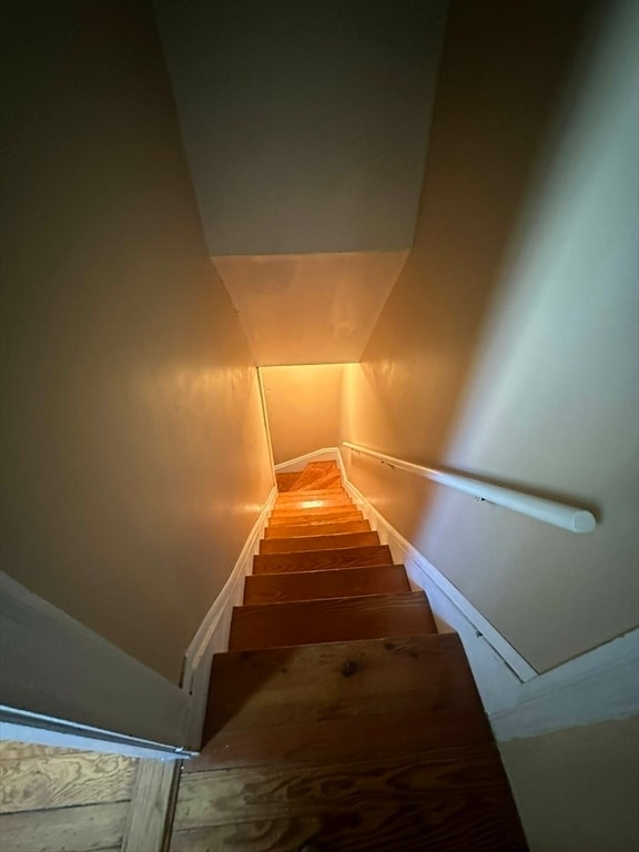 Foto del edificio - 74 Pearson Ave