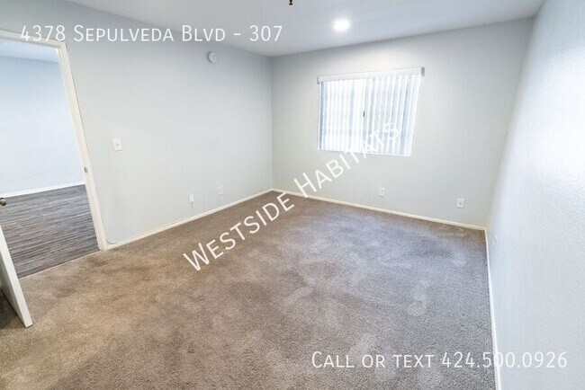 Building Photo - 4378 Sepulveda Blvd