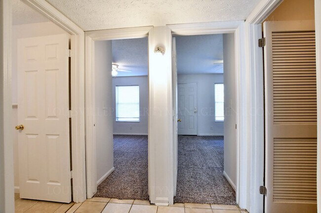 Foto del edificio - 4403 Kern Ct