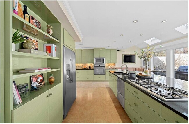 Foto del edificio - 44 Ellison Rd