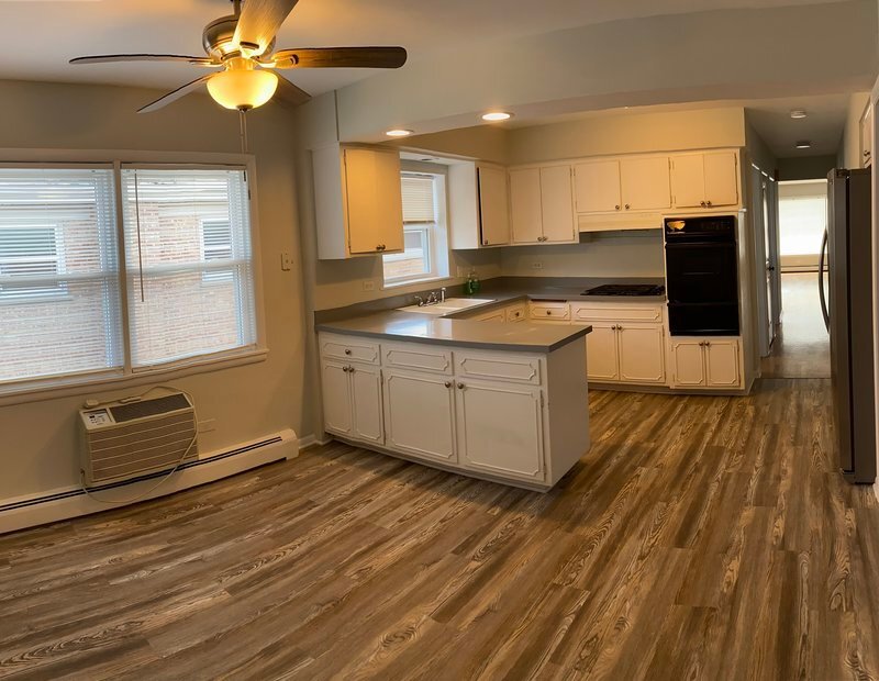 Foto principal - 8414 W Berwyn Ave