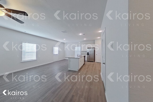 Building Photo - 3474 Bridgewood Dr