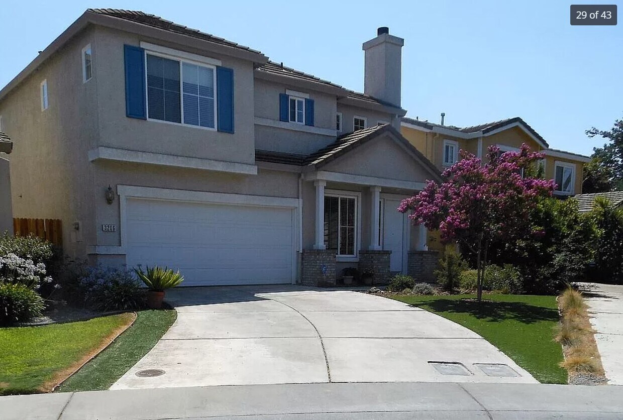3206 Via Verde Ter, Davis, CA 95618 House for Rent in Davis, CA