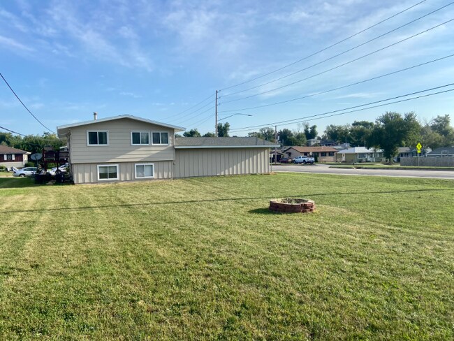 Foto del edificio - 3-5 27th Ave SW