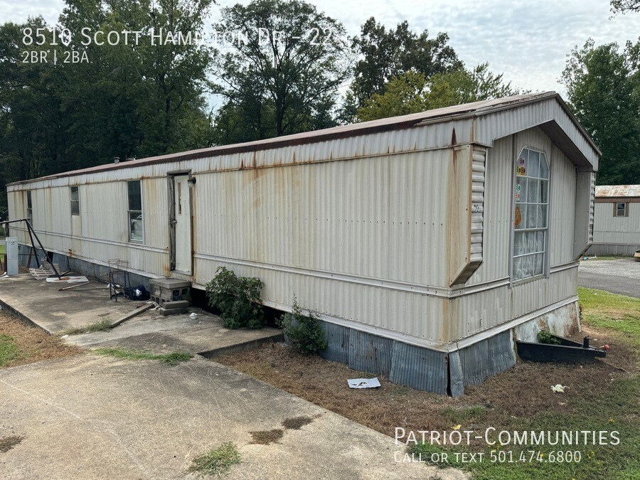 Foto principal - 8510 Scott Hamilton Dr