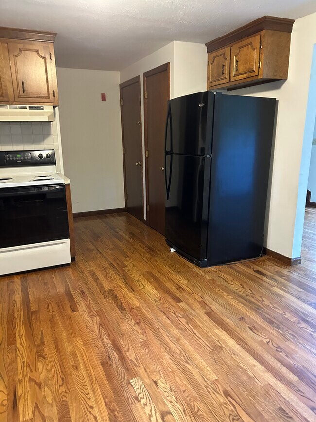 18 Valliria Drive Apartments in Groton, MA