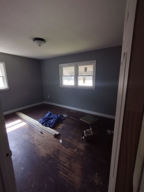 Building Photo - 1548 Charter Dr