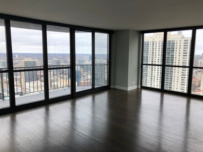 Foto del edificio - 10 E Ontario St