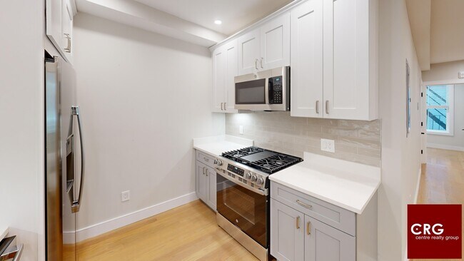 Foto del edificio - 220-222 Tremont St. Unit 2D