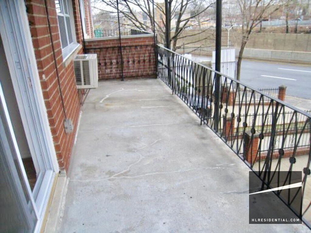 Primary Photo - 4715 Astoria Blvd
