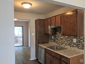 Building Photo - 1004 Mulberry Ct