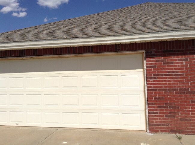 Foto del edificio - 523 N Clinton Ave