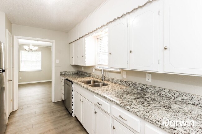Foto del edificio - 5123 Elkridge Drive, Dallas, TX 75227