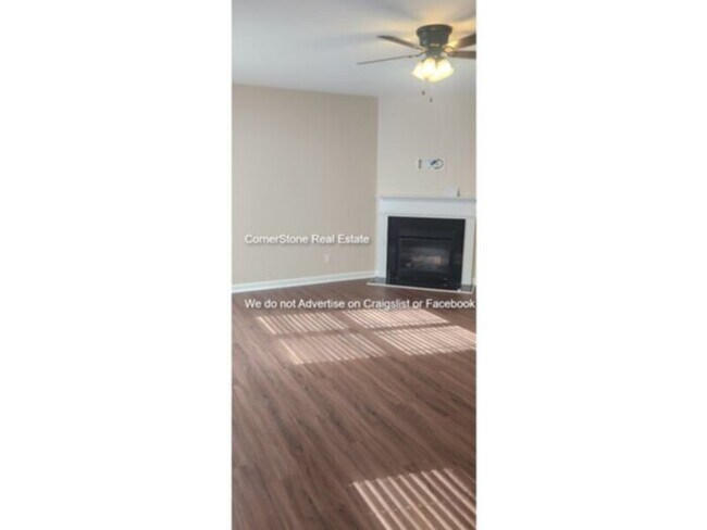 Foto del edificio - 167 Angel Oak Dr