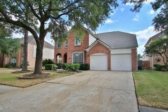 Building Photo - 16207 Waiting Spring Cir